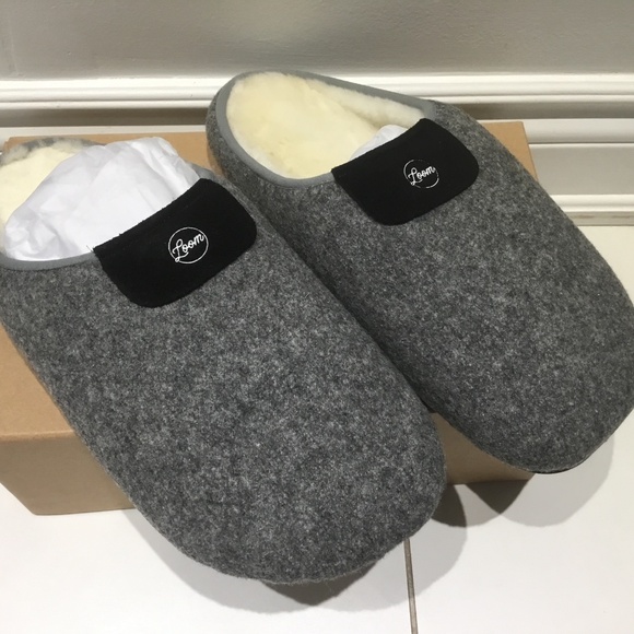 Reg $140 Loom Luxury Mens/ladies slippers unisex - Picture 4 of 6